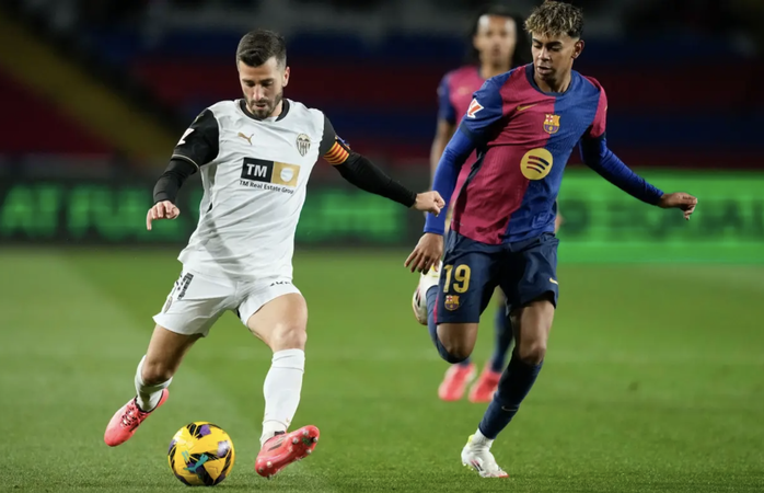 Barcelona mở đại tiệc 8 bàn, trở lại đường đua La Liga- Ảnh 1. Barcelona mở đại tiệc 8 bàn, trở lại đường đua La Liga- Ảnh 1.