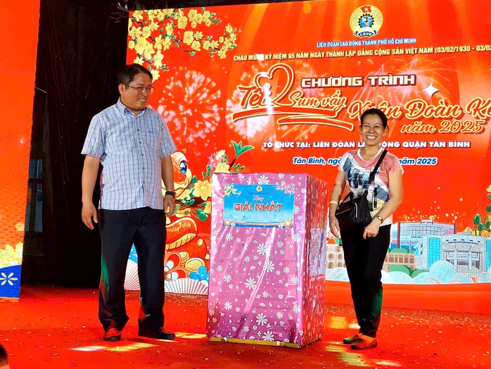Đầm ấm "Tết sum vầy"- Ảnh 3. Đầm ấm "Tết sum vầy"- Ảnh 3.