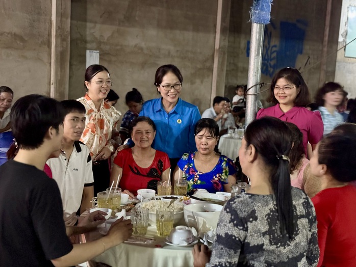Những chủ trọ hào sảng- Ảnh 5. Những chủ trọ hào sảng- Ảnh 5.