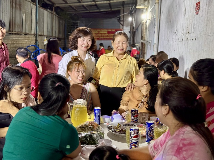 Những chủ trọ hào sảng- Ảnh 8. Những chủ trọ hào sảng- Ảnh 8.