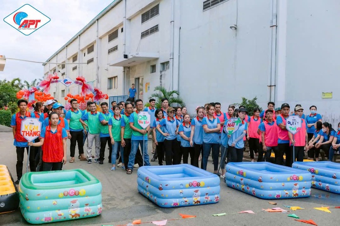Doanh nghiệp quan tâm, người lao động an vui đón Tết- Ảnh 3. Doanh nghiệp quan tâm, người lao động an vui đón Tết- Ảnh 3.