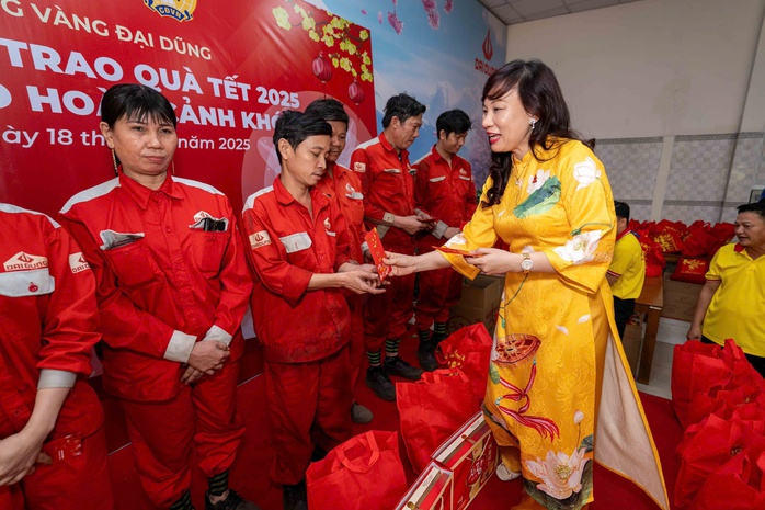 Doanh nghiệp quan tâm, người lao động an vui đón Tết- Ảnh 6. Doanh nghiệp quan tâm, người lao động an vui đón Tết- Ảnh 6.