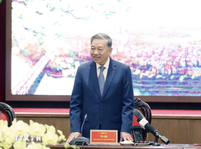 Tổng Bí thư Tô Lâm thăm, chúc Tết Đảng bộ, chính quyền, nhân dân Thủ đô Hà Nội- Ảnh 1. Tổng Bí thư Tô Lâm thăm, chúc Tết Đảng bộ, chính quyền, nhân dân Thủ đô Hà Nội- Ảnh 1.