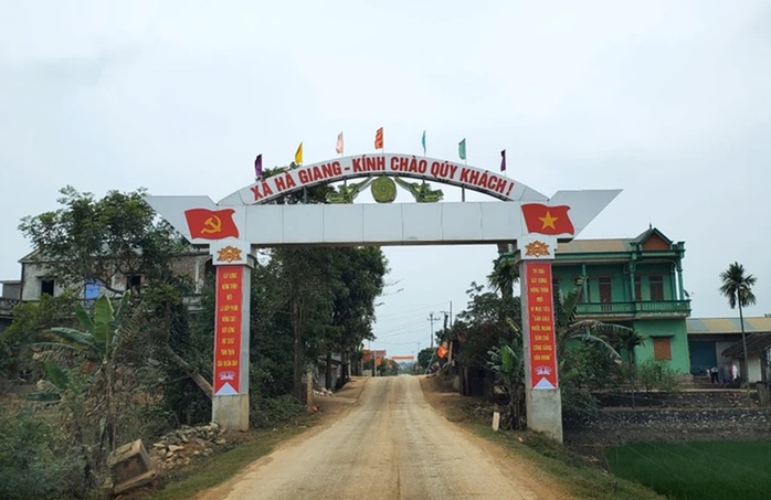 Chuyện 2 làng cách một dòng sông, trai gái mấy trăm năm không lấy nhau- Ảnh 1. Chuyện 2 làng cách một dòng sông, trai gái mấy trăm năm không lấy nhau- Ảnh 1.