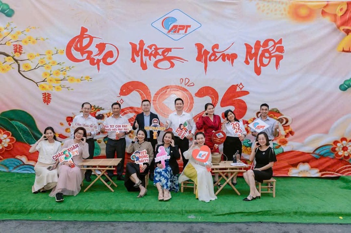 Doanh nghiệp quan tâm, người lao động an vui đón Tết- Ảnh 2. Doanh nghiệp quan tâm, người lao động an vui đón Tết- Ảnh 2.