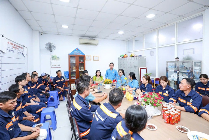 Niềm vui đầu Xuân- Ảnh 1. Niềm vui đầu Xuân- Ảnh 1.