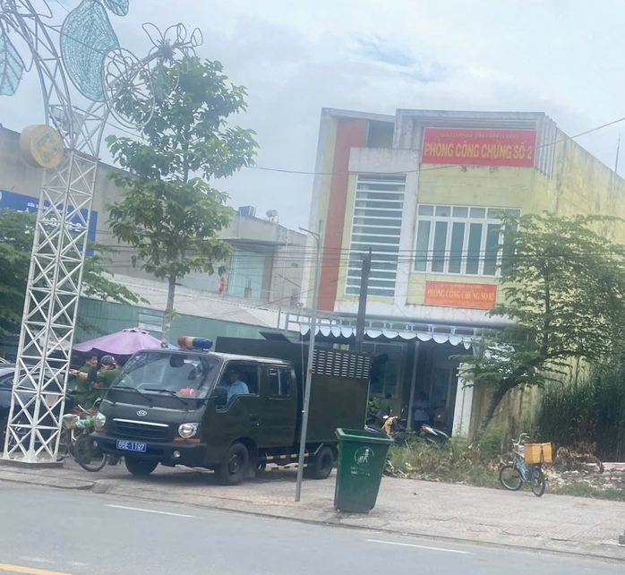 Bắt một nữ trưởng phòng công chứng ở Vĩnh Long- Ảnh 1. Bắt một nữ trưởng phòng công chứng ở Vĩnh Long- Ảnh 1.