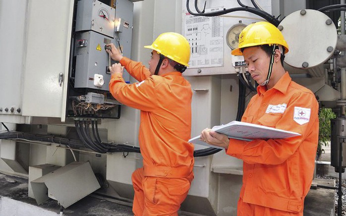 Bộ Công Thương lấy ý kiến sửa Thông tư, áp ngay giá điện theo khung giờ cao điểm mới - Ảnh 1.