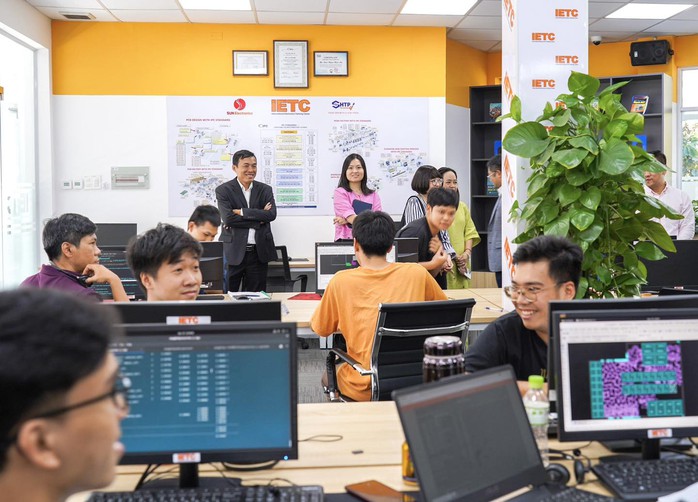 Ưu tiên tuyển lao động có kinh nghiệm- Ảnh 1. Ưu tiên tuyển lao động có kinh nghiệm- Ảnh 1.