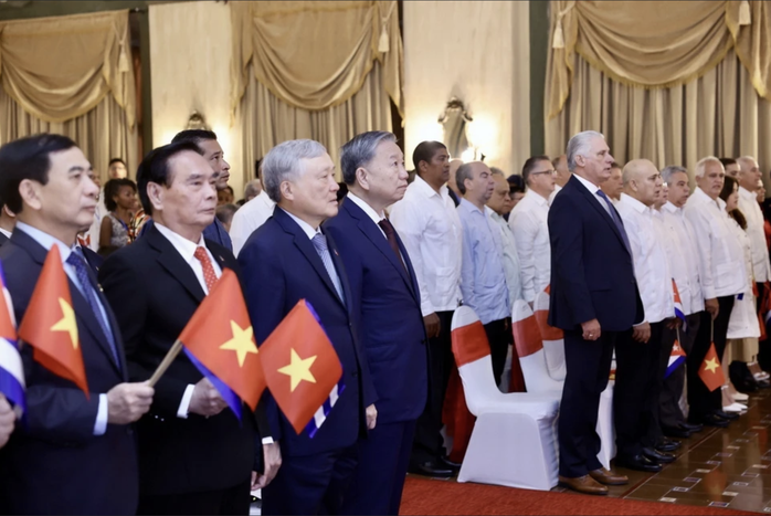 Câu chuyện ngoại giao nhân dân đáng nhớ- Ảnh 2. Câu chuyện ngoại giao nhân dân đáng nhớ- Ảnh 2.