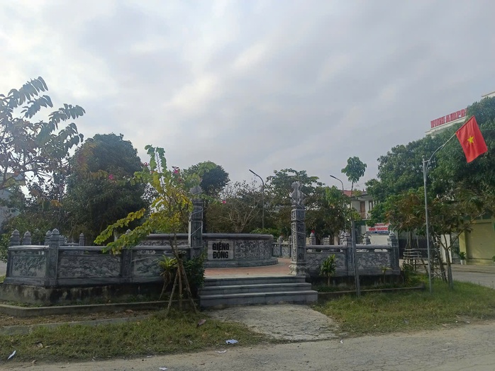 Giếng làng, nơi lưu giữ hồn quê- Ảnh 3. Giếng làng, nơi lưu giữ hồn quê- Ảnh 3.
