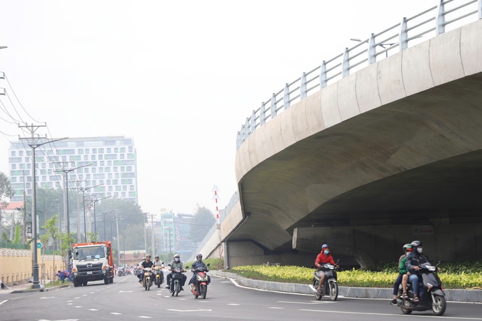 Những con đường tạo điểm nhấn ở TP HCM- Ảnh 1. Những con đường tạo điểm nhấn ở TP HCM- Ảnh 1.