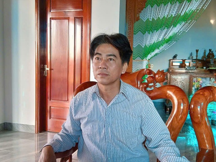 Nhận tiền "trên trời rơi xuống", dân làng xây nhà tiền tỉ- Ảnh 2. Nhận tiền "trên trời rơi xuống", dân làng xây nhà tiền tỉ- Ảnh 2.