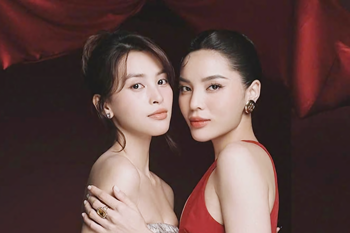 Hoa hậu thế nào trong phim Tết?
- Ảnh 2. Hoa hậu thế nào trong phim Tết?
- Ảnh 2.