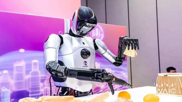 Robot hình người vào kỷ nguyên "vàng", cạnh tranh khốc liệt- Ảnh 2. Robot hình người vào kỷ nguyên "vàng", cạnh tranh khốc liệt- Ảnh 2.