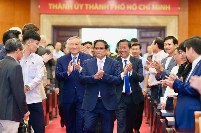 Thủ tướng Phạm Minh Chính: Xây dựng Trung tâm
Tài chính "khó mấy cũng phải làm"- Ảnh 1. Thủ tướng Phạm Minh Chính: Xây dựng Trung tâm
Tài chính "khó mấy cũng phải làm"- Ảnh 1.