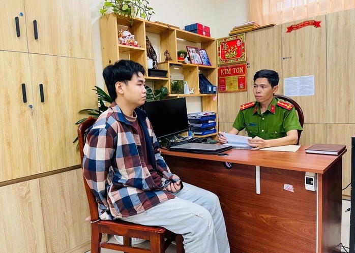 Bắt giữ thanh niên ‘"làm liều" với bé gái ở Đồng Nai- Ảnh 1. Bắt giữ thanh niên ‘"làm liều" với bé gái ở Đồng Nai- Ảnh 1.