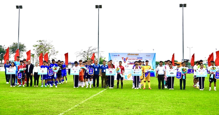 Khai mạc vòng loại khu vực Đông Nam Bộ Giải bóng đá Thanh niên sinh viên Việt Nam- Ảnh 3. Khai mạc vòng loại khu vực Đông Nam Bộ Giải bóng đá Thanh niên sinh viên Việt Nam- Ảnh 3.