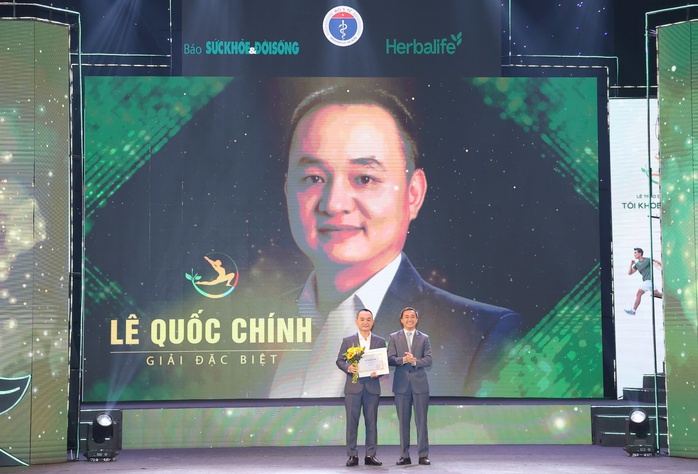 Nam kỹ sư xây dựng "ẵm" giải đặc biệt "Tôi khoẻ đẹp hơn"- Ảnh 1. Nam kỹ sư xây dựng "ẵm" giải đặc biệt "Tôi khoẻ đẹp hơn"- Ảnh 1.