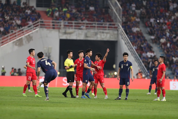 Tuyển Thái Lan bị lên án vì bàn thắng thiếu fair-play- Ảnh 6.