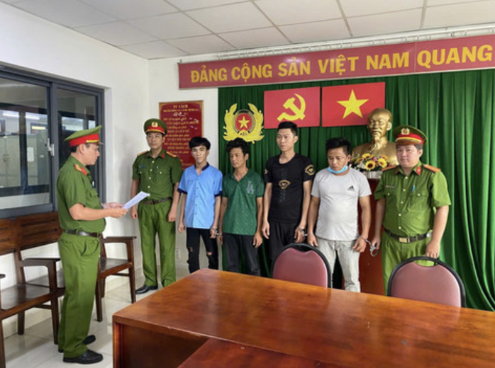 Phát hiện nhân viên quán cá kèo nổi tiếng ở TP HCM dương tính với ma túy- Ảnh 1. Phát hiện nhân viên quán cá kèo nổi tiếng ở TP HCM dương tính với ma túy- Ảnh 1.