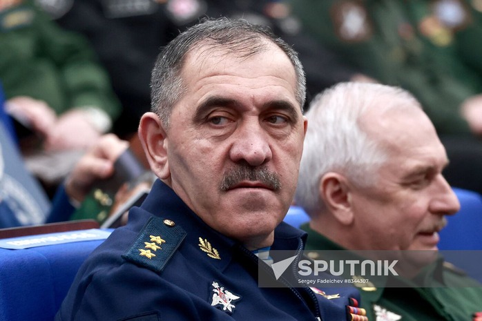 Thứ trưởng Bộ Quốc phòng Nga Yunus-Bek Yevkurov. Ảnh: Sputnik Thứ trưởng Bộ Quốc phòng Nga Yunus-Bek Yevkurov. Ảnh: Sputnik