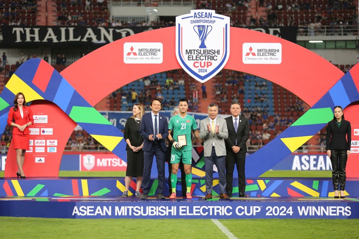 ASEAN Cup 2024 và hành trình lên ngôi ấn tượng của tuyển Việt Nam- Ảnh 6. ASEAN Cup 2024 và hành trình lên ngôi ấn tượng của tuyển Việt Nam- Ảnh 6.