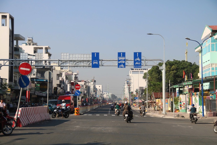 Con đường 2 km thông xe, giao thông quận Bình Tân bớt căng thẳng- Ảnh 3. Con đường 2 km thông xe, giao thông quận Bình Tân bớt căng thẳng- Ảnh 3.