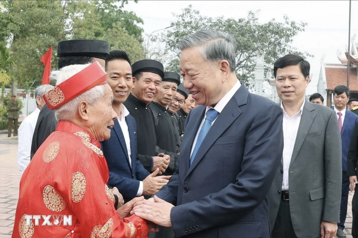 Tổng Bí thư Tô Lâm thăm và chúc Tết tại tỉnh Hưng Yên- Ảnh 3. Tổng Bí thư Tô Lâm thăm và chúc Tết tại tỉnh Hưng Yên- Ảnh 3.