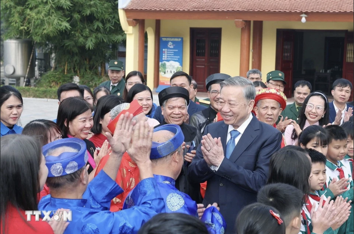 Tổng Bí thư Tô Lâm thăm và chúc Tết tại tỉnh Hưng Yên- Ảnh 4. Tổng Bí thư Tô Lâm thăm và chúc Tết tại tỉnh Hưng Yên- Ảnh 4.