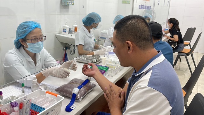 Khám chữa bệnh theo yêu cầu sẽ được BHYT chi trả- Ảnh 2. Khám chữa bệnh theo yêu cầu sẽ được BHYT chi trả- Ảnh 2.