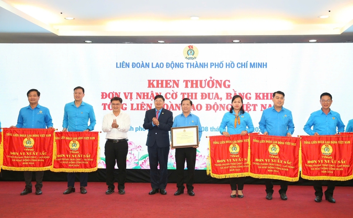 Tập trung chăm lo Tết cho đoàn viên - lao động- Ảnh 9. Tập trung chăm lo Tết cho đoàn viên - lao động- Ảnh 9.