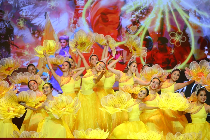 Phó Bí thư Thường trực Thành ủy TP HCM: Giải Mai Vàng khắc ghi thêm một dấu son rực rỡ- Ảnh 3. Phó Bí thư Thường trực Thành ủy TP HCM: Giải Mai Vàng khắc ghi thêm một dấu son rực rỡ- Ảnh 3.