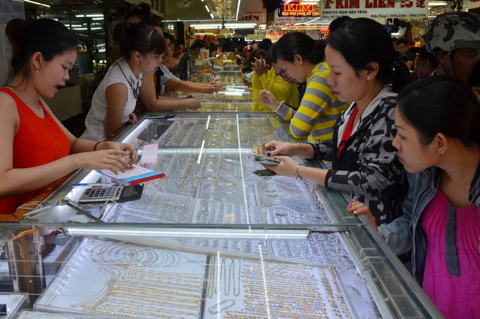 Giá vàng hôm nay, 10-1: Tiếp nối đà tăng- Ảnh 1. Giá vàng hôm nay, 10-1: Tiếp nối đà tăng- Ảnh 1.