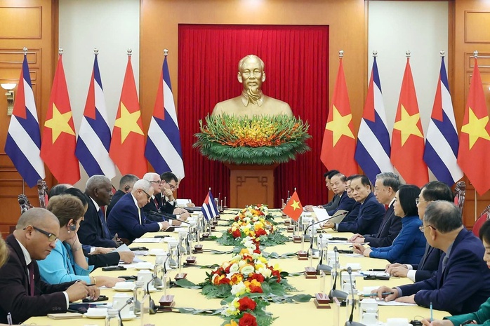 Việt Nam luôn sát cánh cùng Cuba - Ảnh 1.