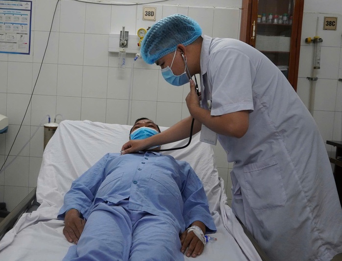 Người đàn ông suýt mất mạng vì quên vụ sự cố khi ăn trái sapôchê 10 năm trước - Ảnh 3.