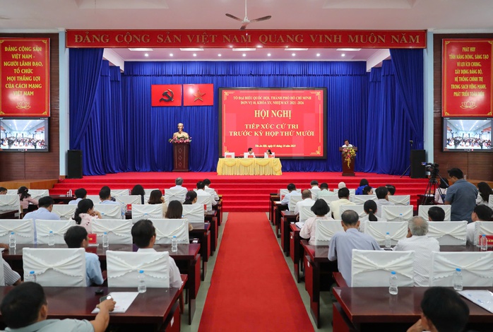 Hình ảnh Chủ tịch nước Lương Cường tiếp xúc cử tri TP HCM - Ảnh 7.