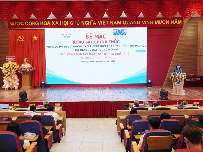 Trường ĐH Cửu Long nhận tin vui về kiểm định chất lượng đào tạo - Ảnh 1.