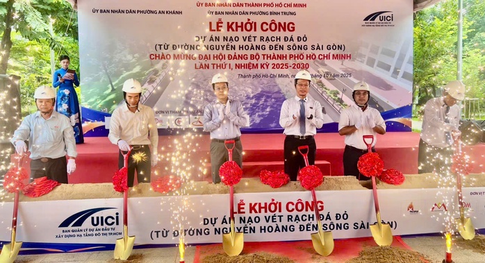 TP HCM khởi công dự án nạo vét rạch Đá Đỏ, cải thiện hạ tầng thoát nước và cảnh quan đô thị - Ảnh 1.