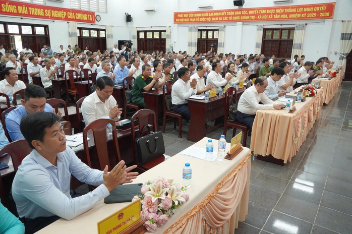 Cần Thơ Cần thu hút nhà đầu tư thật , đảm bảo không tham nhũng - Ảnh 3. Cần Thơ Cần thu hút nhà đầu tư thật , đảm bảo không tham nhũng - Ảnh 3.