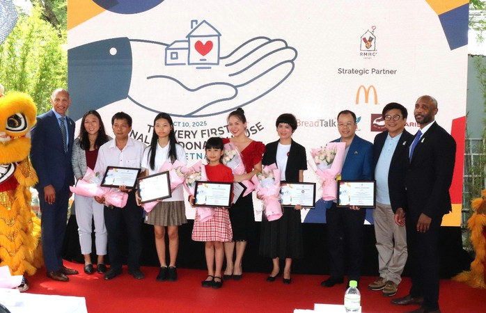 TP HCM: Bệnh nhi được bố trí ăn ở miễn phí ở một biệt thự - Ảnh 1.