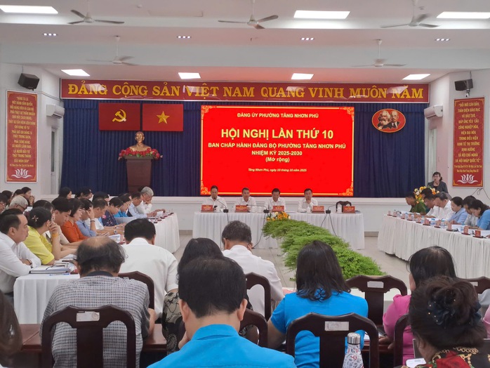 Phường Tăng Nhơn Phú đạt nhiều kết quả nổi bật trong công tác cải cách hành chính, chuyển đổi số - Ảnh 1.