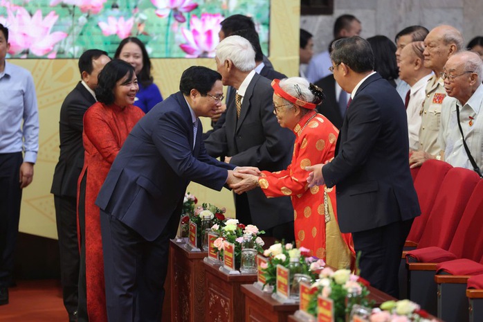 Thủ tướng Phạm Minh Chính đề xuất “ 5 trọng tâm – 3 không ” cho Hà Nội phát triển bền vững - Ảnh 2. Thủ tướng Phạm Minh Chính đề xuất “ 5 trọng tâm – 3 không ” cho Hà Nội phát triển bền vững - Ảnh 2.