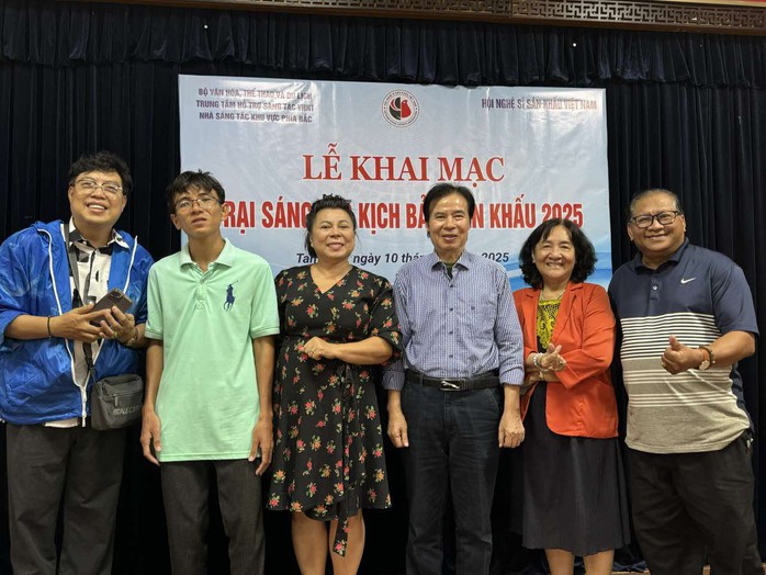NSND Giang Mạnh Hà - Ươm mầm cho tác giả trẻ là trọng trách của Hội Nghệ sĩ Sân khấu Việt Nam - Ảnh 1.