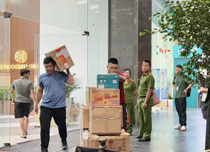 Sau lùm xùm tiền số, Shark Bình bị bắt - Ảnh 2. Sau lùm xùm tiền số, Shark Bình bị bắt - Ảnh 2.