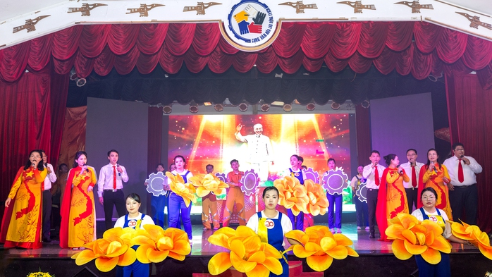 Sôi nổi Hội diễn văn nghệ “Satra trong trái tim tôi” - Ảnh 2.