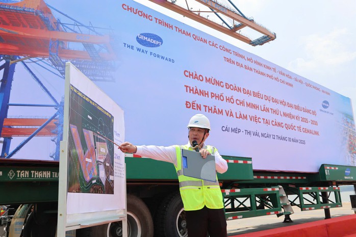 Đoàn Đại biểu dự Đại hội Đảng bộ TP HCM làm việc tại Cảng Gemalink và KCN chuyên sâu Phú Mỹ 3 - Ảnh 2.