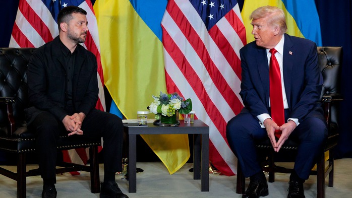 Hé lộ nội dung cuộc điện đàm giữa nhà lãnh đạo Mỹ và Ukraine - Ảnh 1.