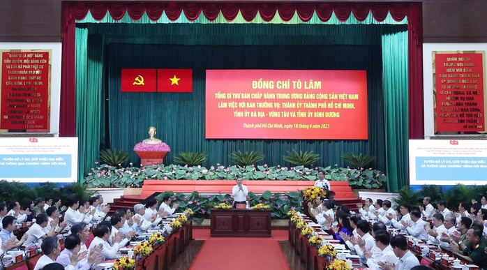 Khát vọng vươn lên, tiên phong đổi mới - Ảnh 1. Khát vọng vươn lên, tiên phong đổi mới - Ảnh 1.
