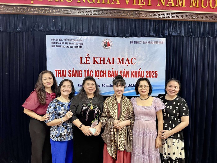 Nguyễn Thu Phương viết kịch bản "Trái tim của Sói" – Bản nhạc kịch tri ân doanh nhân Việt - Ảnh 2.